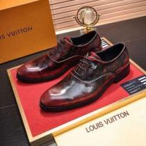 夏先に大活躍するルイ ヴィトン大人っぽく着こなし LOUIS VUITTON 2026SSのトレンド商品 ビジネスシューズ 2色可選