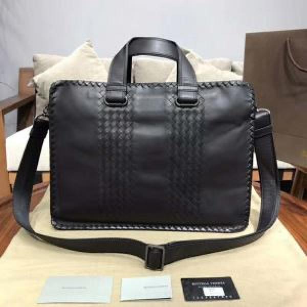 2025年春夏流行ファッション 大人の可愛さを引き立て ボッテガ ブランド BOTTEGA VENETA ビジネスバッグ.61.