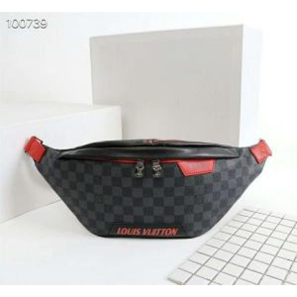 ルイ ヴィトン LOUIS VUITTON ショルダーバッグ 夏の大人カジュアルスタイル 2026年の春夏に着たい.45.
