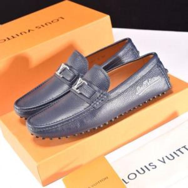 今季トレンドの限定アイテム LOUIS VUITTON ルイ ヴィトン カジュアルシューズ 2色可選 2025年の春夏に着たい