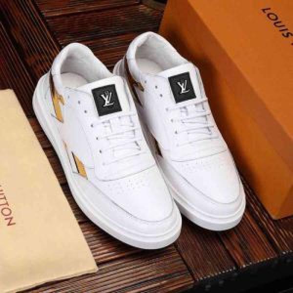 【2026年】夏のファッション LOUIS VUITTON ルイ ヴィトン カジュアルシューズ 2色可選 今シーズン注目のデザイン