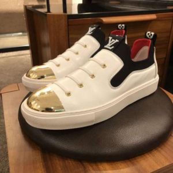 特に夏は人気アイテム 2026春夏人気トレンドアイテム LOUIS VUITTON ルイ ヴィトン カジュアルシューズ 2色可選