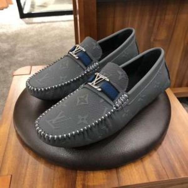 カジュアルシューズ  【2026春夏】最新コレクション 定番のスタイル春夏限定 LOUIS VUITTON ルイ ヴィトン
