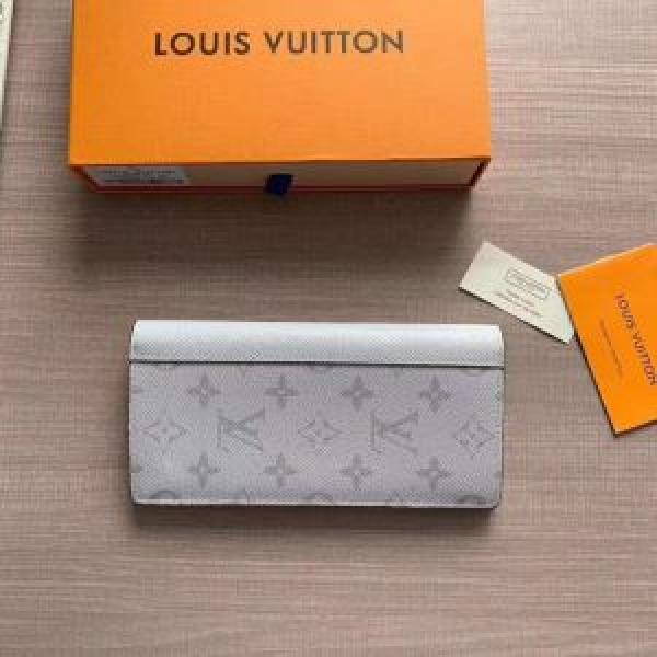 大人の可愛さを引き立て 2026年春夏流行ファッション ルイ ヴィトン LOUIS VUITTON 財布 2色可選.153.