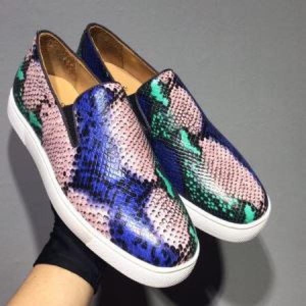 最新のトレンドブランド人気的 2026春夏は人気定番 クリスチャンルブタン Christian Louboutin スニーカー、靴 2色可選