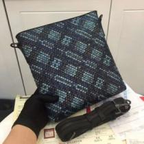 斜め掛けバッグ 2026春夏は人気定番 鮮度アップブランド最新 ボッテガ ブランド BOTTEGA VENETA.61.