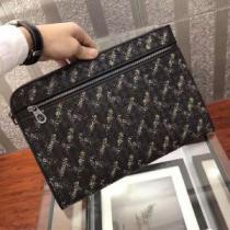 ボッテガ ブランド BOTTEGA VENETA ポーチ 【2026春夏】最新コレクション 春夏の流行りトップス.61.