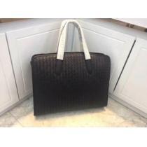 2026年春夏のトレンドアイテム 春夏のトレンドアイテム ボッテガ ブランド BOTTEGA VENETA ビジネスバッグ.61.