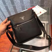 2025春夏のトレンド新商品 プラダ PRADA ビジネスバッグ 春夏シンプルファッションでOK！.57.