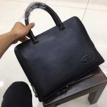 プラダ PRADA ビジネスバッグ 今季トレンドの限定アイテム 2026年の春夏に着たい.57.