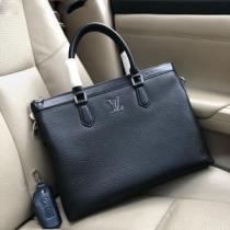2026春夏人気トレンドアイテム 人気夏ファションおすすめ ルイ ヴィトン LOUIS VUITTON ビジネスバッグ.45.
