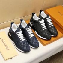 2色可選 カジュアルシューズ 特に夏は人気アイテム 2026年春夏シーズンの人気 LOUIS VUITTON ルイ ヴィトン