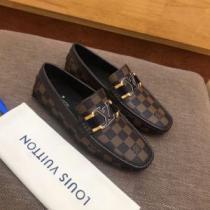 最新のトレンドブランド人気的 2026春夏は人気定番 LOUIS VUITTON ルイ ヴィトン カジュアルシューズ 2色可選