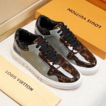 今季のトレンド人気新作 2色可選 LOUIS VUITTON ルイ ヴィトン 2026春夏の大注目トレンドカジュアルシューズ