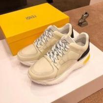 春夏の流行り2025新品 おしゃれデザインも大人気 FENDI フェンディ カジュアルシューズ 2色可選