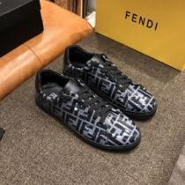 まずは定番！人気アイテム FENDI フェンディ カジュアルシューズ 3色可選 2025春夏トレンドアイテム