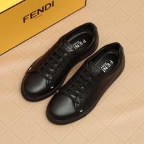 今季は特に注目ファション FENDI フェンディ カジュアルシューズ 2色可選 《2026年》今、注目のストリート