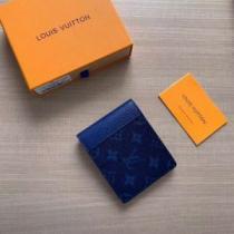 暑い季節も大活躍 【2026年】夏のファッション ルイ ヴィトン LOUIS VUITTON 財布 2色可選.153.