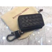 ボッテガ ブランド BOTTEGA VENETA 財布 季節をまたい新作アイテム 2026年の夏のマスト.163.