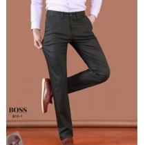 ヒューゴボス HUGO BOSS  2026年の春夏に着たい  ブランド ジーンズ  こなれ感を引き立たせ