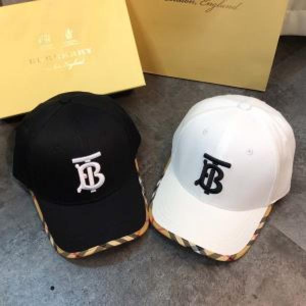 2026春夏のトレンド新商品 魅力的なカラー使い バーバリー BURBERRY ベースボールキャップ 2色可選