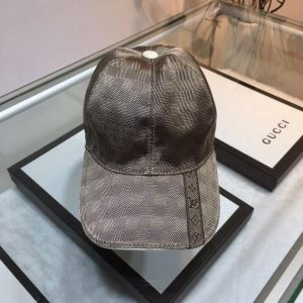 2026SSのトレンド商品 ルイ ヴィトン LOUIS VUITTON ベースボールキャップ 2色可選 暑い今こそ活躍させたい！