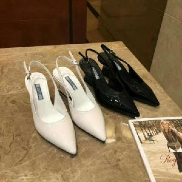 2026年の夏のマスト プラダ PRADA ハイヒール 3色可選 春夏のトレンドアイテム