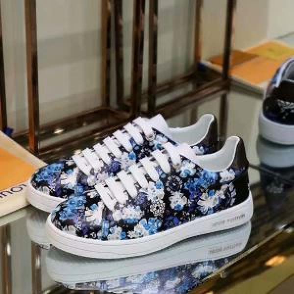カジュアルシューズ 【2025春夏】最新コレクション 春夏の流行りトップス ルイ ヴィトン LOUIS VUITTON