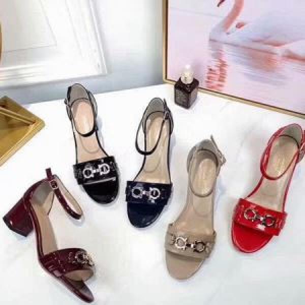 サルヴァトーレフェラガモ FERRAGAMO サンダル 4色可選 2026春夏のトレンド新商品 爽やかカジュアル人気