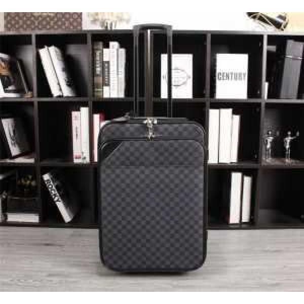 新作コレクションを見るLOUIS VUITTON  スーツケース ルイ ヴィトン2026SSのトレンド商品.45.