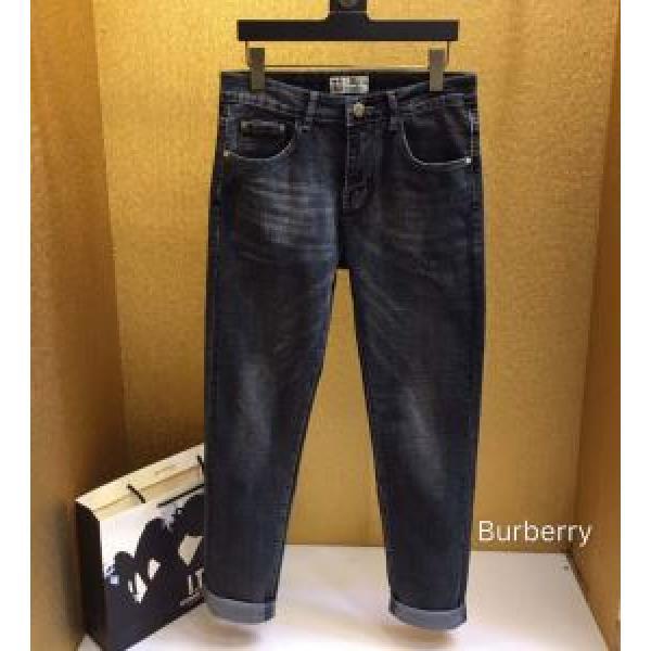 ブランド ジーンズ 2026年の春夏に着たい 2026年春夏流行ファッション バーバリー BURBERRY