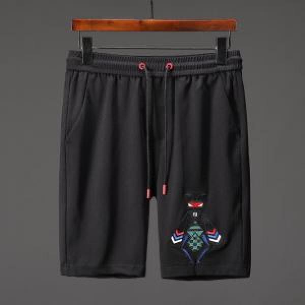 フェンディ FENDI ブランド ジーンズ 男女兼用 2026年の夏のマスト 今期のトレンド定番アイテム