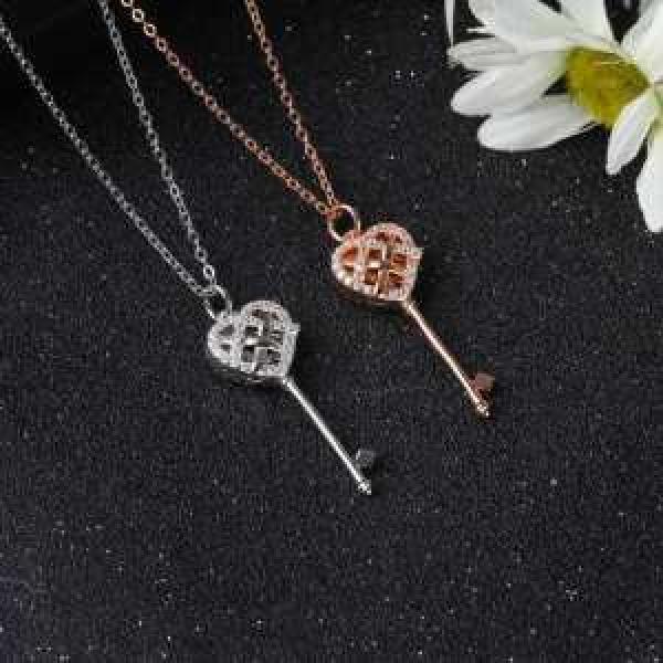 春夏のトレンドアイテム スワロフスキー SWAROVSKI ネックレス 2色可選 2026年最新ファッション.554.