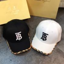2026春夏のトレンド新商品 魅力的なカラー使い バーバリー BURBERRY ベースボールキャップ 2色可選