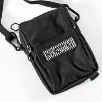 今から夏まで活躍する  デニム バッグ Off-White オフホワイト大人カジュアル夏ファッション2026.490.