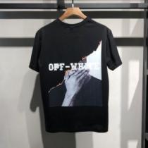派手にはなりすぎず  Off-White オフホワイト《2026年》今、注目のストリート Tシャツ/半袖