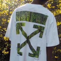おしゃれな夏ファッション2026 Off-White オフホワイト Tシャツ/半袖 夏らしい季節感 2色可選