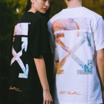 大人カジュアル上手に Off-White オフホワイト 2026年春夏シーズンの人気 Tシャツ/半袖