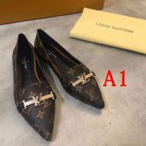 ルイ ヴィトン LOUIS VUITTON カジュアルシューズ 2色可選 2026春夏も引き続きトレンド 目を引く春夏トップス