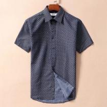 夏に良く似合うちょっと新品 アルマーニ2026春夏人気トレンドアイテム ARMANI  シャツ