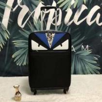フェンディ FENDI 2026年最新ファッション スーツケース すごく稀少カラー やっと見つけた国内即発.150.
