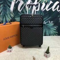 抜け感のあるキレイめ ルイ ヴィトン2026年最新ファッション LOUIS VUITTON 完売在庫確保 スーツケース.45.