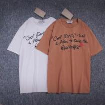 今っぽく新作アイテム バーバリー2026春夏も引き続き人気セール BURBERRY 2色可選  Tシャツ/半袖 夏キレ味をプラス