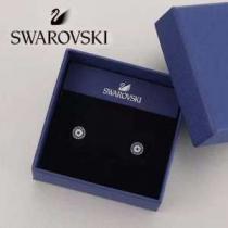 スワロフスキー SWAROVSKI ピアス 2026年春夏のトレンドアイテム  今季流行りの人気新作.554.