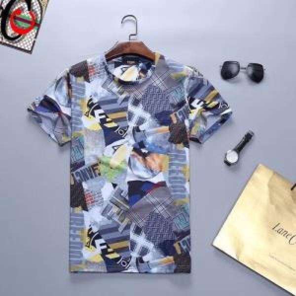 FENDI 2026夏ファション新品  送料込み 希少品 Tシャツ/半袖  ブランドの話題の新作も！ フェンディ