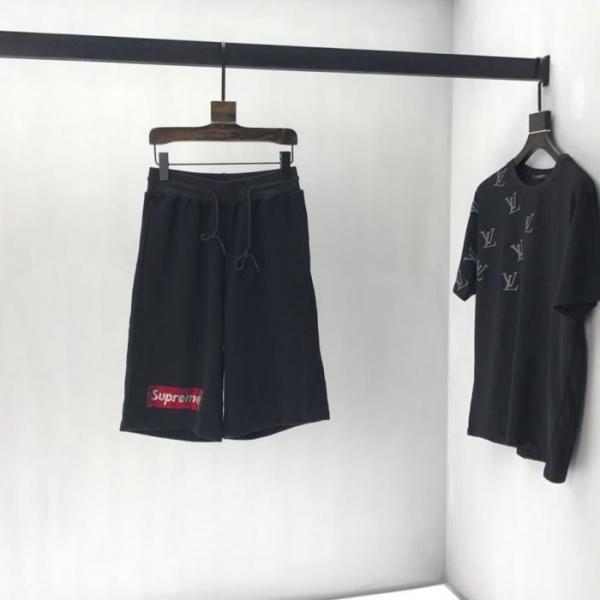 夏先に大活躍する 19SS Swarovski Box Logo Tee ブランドの話題の新作も！ 上下セット 上品なリラックス感