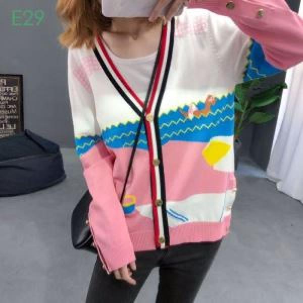 大人っぽく着こなし トムブラウン大胆にデザインオシャレ新品  THOM BROWNE  2026春夏も引き続きトレンド カシミヤコート