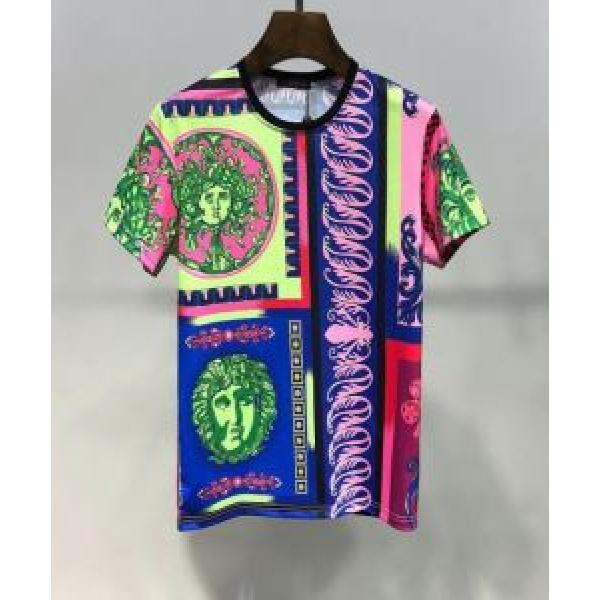 春夏の流行り2026新品 ヴェルサーチ2026SSのトレンド商品 VERSACE Tシャツ/半袖 新作オシャレ