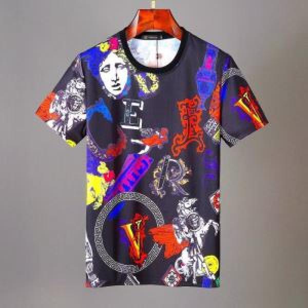 人気上昇中 ヴェルサーチVERSACE 新作オシャレ Tシャツ/半袖 【2026春夏】最新コレクション