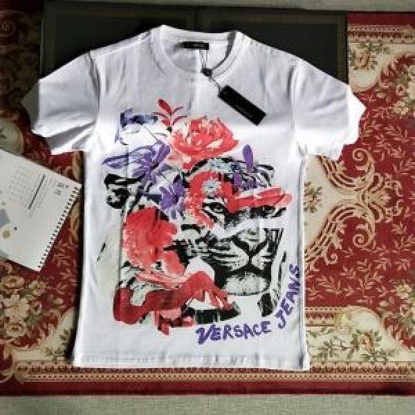 大人っぽいファション感 ヴェルサーチ 2026夏ファション新品 VERSACE  Tシャツ/半袖 韓国の人気